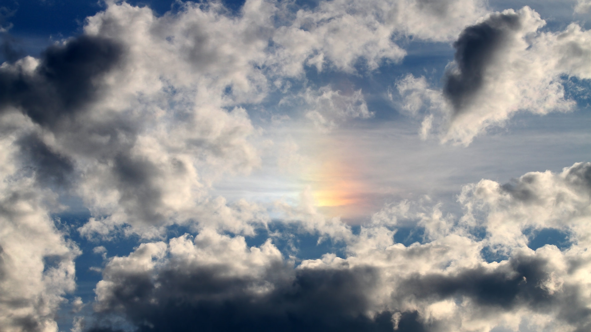 开云体育登入-意甲经典对抗：埃及前锋在米兰德比中梅开二度，埃及队球星